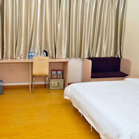 Yimi Inn Shiqiao Metro Sation Pedestrian Street Branch Guangzhou Exterior photo